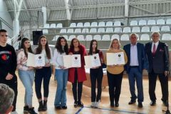 IMG-42cec71704aace986561c128ee2e9fe3-V