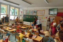 IMG-536243dc14cbc404f01572d35e17bdc4-V