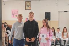 IMG-9559542b5b1604428cf63d350937bd02-V