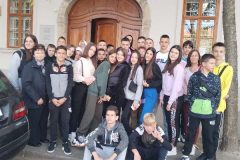 IMG-95120c09b55a5d70326137f989cc600d-V